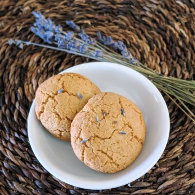 vanilla lavender almond cookies