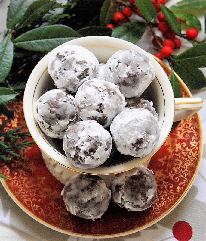 Dark Rum & Bourbon Balls (GF & DF)