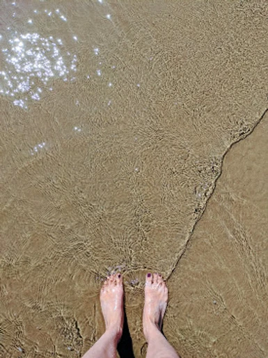 pismo beach feet in water