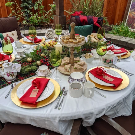 Christmas tea tablescape