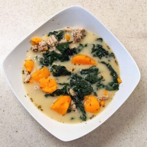 zuppa toscana in bowl